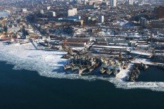 Жители Владивостока отстояли два рейса на Чуркин