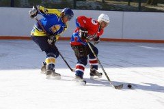 \"Ягуар\" борется за выход в полуфинал