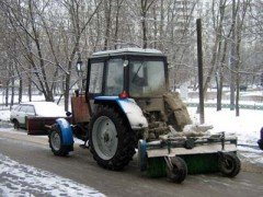 К борьбе со снегом готовы 120 единиц техники