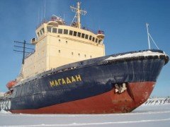 Ледокол Дальневосточного морского пароходства (ДВМП) \"Магадан\" завершил проводку судов в Охотском море