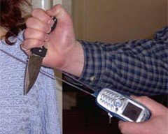 22-летний житель Владивостока украл у своей матери мобильный телефон