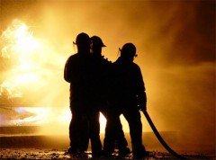 Во Владивостоке загорелась больница