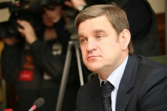 Губернатор Сергей Дарькин продолжает рабочие поездки по краю. Сегодня он посетит Уссурийский городской окру