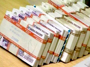 Приморцы сегодня хранят в банках 82 миллиарда рублей