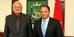 Встреча главы Владивостока с ген. инспектором МИД России