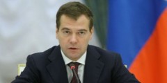 Медведев обсудил с губернатором Приморья проблемы развития региона