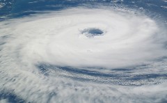 Во Владивостоке объявлено штормовое предупреждение