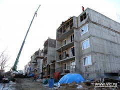 Во Владивостоке продолжается строительство муниципального жилого дома