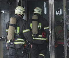 Два человека спасены, один погиб при пожаре в городе Артем