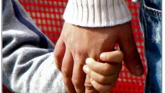 Законодатели предлагают стимулировать приморских усыновителей,