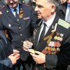 Veterans with the head of Vladivostok soldier's porridge eaten and drank for Victory
