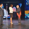 Елена Новицкая и Игорь Пушкарев вручили удостоверение Почетному жителю города