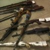 In Primorje, genehmigt die Verg"utung f"ur die freiwillige Abgabe von Waffen und Munition