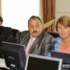 Leiter des "Brownie control" Yuri Apalkov trat dem Vorstand am Geh"ause