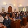 На повестке дня несколько вопросов. Один из самых важных