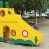 Via Gamarnika: bambini felici parco giochi