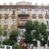 Vladivostok tres escuelas entr'o en el top 500 mejores escuelas en Rusia