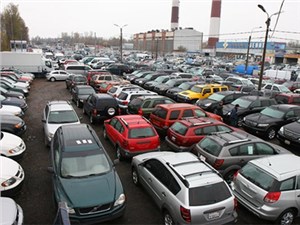 Страховщики поделились информацией о падении петербургского авторынка - автоновости