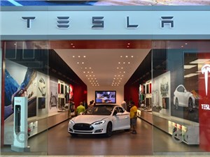  Tesla Motors       - 