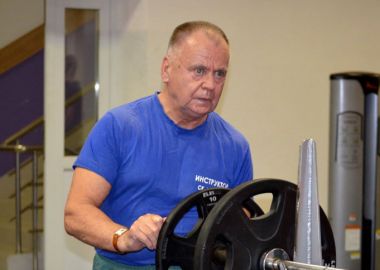 Приморский ветеран спорта Александр Ткачук завоевал «золото» Кубка мира Приморский ветеран спорта Александр Ткачук завоевал «золото» Кубка мира