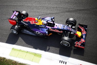 Red Bull Racing     Renault  2016-