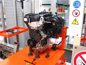 Завод Ford Sollers приступил к сборке автомобилей с российскими двигателями - автоновости