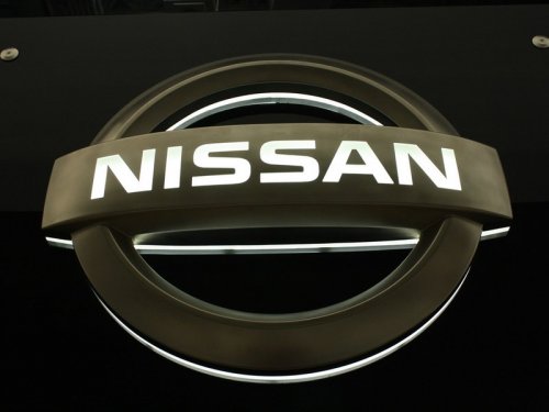 Nissan    Mitsubishi  1,8   - 