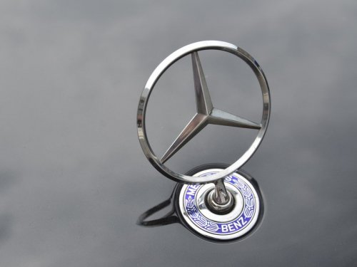 Daimler AG       - 