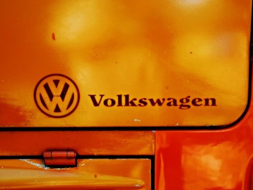    Volkswagen AG       - 
