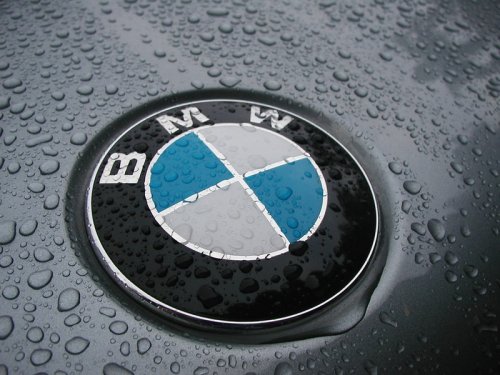      BMW    7  - 
