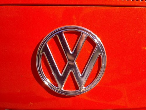 Volkswagen       - 