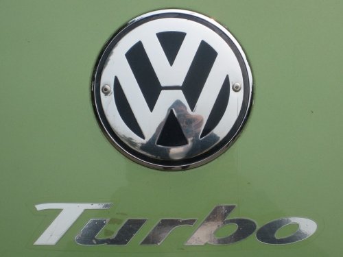 Volkswagen AG  1,4      - 