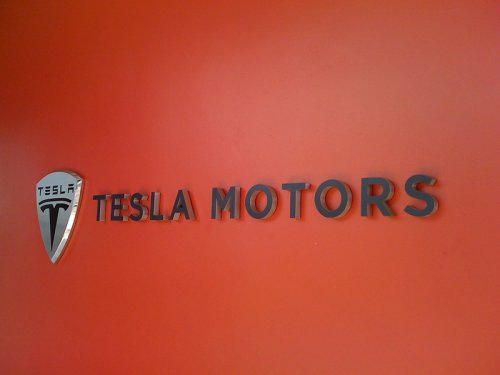 Tesla Motors      - 
