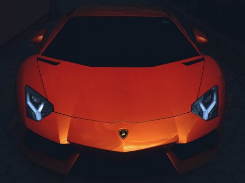   Lamborghini      - 