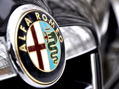 Alfa Romeo   SUV-    - 