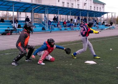 Приморские софтболисты и бейсболисты успешно выступили в Хабаровске Приморские софтболисты и бейсболисты успешно выступили в Хабаровске