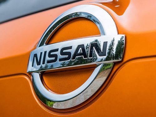 Nissan        - 