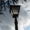 Nowe lampy o'swietleniowe wyznaczaja w poblizu przedszkoli
