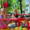 Parque infantil en las Gamarnika fue el comienzo de un cambio para mejor en este patio