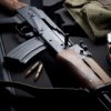 Vladivostoktsy ofrecer a entregar armas ilegales almacenados de una remuneraci'on