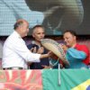 Sef duel culinar de Vladivostok si ambasadorul Mexicului Ruben Beltran a avut loc la malul marii Sports