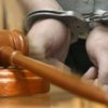 V hranic zatcen 33-let'y pedofil, kter'y zabil pet-rok-star'a d'ivka