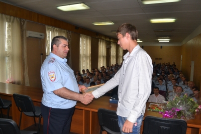 Начальник отдела МВД России по городу Уссурийск поблагодарил граждан за содействие полиции