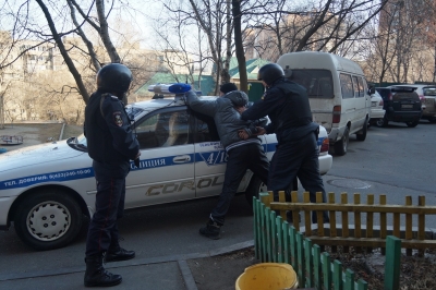 По подозрению в совершении грабежа сотрудники вневедомственной охраны задержали жителя села Михайловка