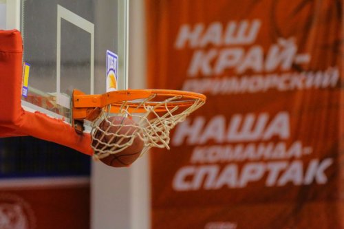 «Спартак-Приморье» продолжает полуфинальную серию плей-офф Суперлиги