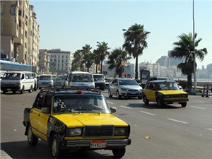 Денис Мантуров рассказал о будущих объемах выпуска автомобилей Lada в Египте - автоновости