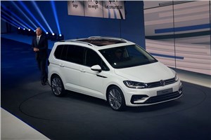 Volkswagen Touran        - 