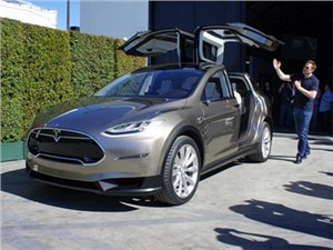 Илон Маск назвал дату выхода кроссовера Tesla Model X - автоновости