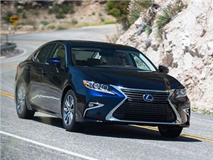      Lexus ES - 