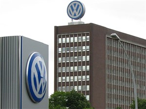   Volkswagen    - 